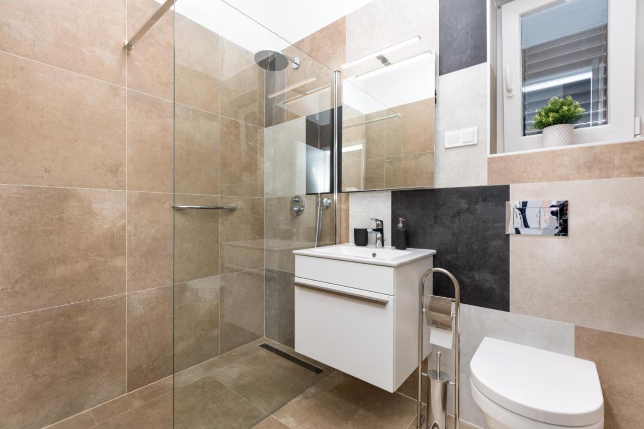 Apartments Cukar Пунат Экстерьер фото